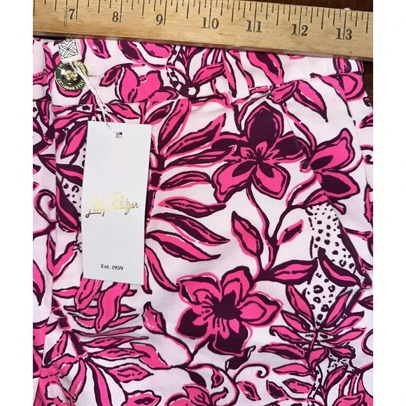 Lilly‎ Pulitzer Gretchen High Rise Shorts Elderflower Blossom Lil Escape Plan 2 - Picture 3 of 8